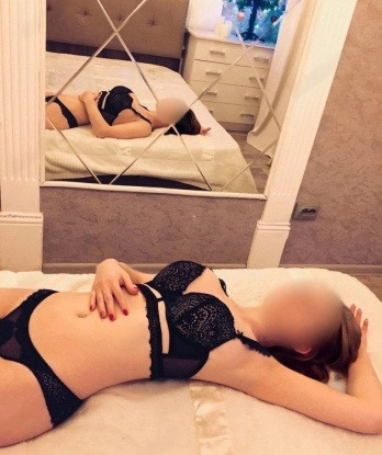 Со мной ты познаешь незабываемые ощущения и настоящий эстетический восторг. Мои услуги включают классический секс, оральные ласки, анальный секс, эротический массаж и многое другое 😏 Я опытна и гарантирую максимальное наслаждение.
Захватывающая красота и сердцемотворящая ласка - вот что как раз привлекает сильных мужчин, а ты не сможешь устоять перед моим обаянием и нежным прикосновением. 😍
У меня много положительных отзывов, и я всегда рада порадовать новых джентльменов своим прекрасным телом и яркой личностью. Фото мои 100% реальные. Я живу в Москве и жду встречи с тобой, чтобы украсить твое пребывание в столице. Не откладывай свое удовольствие на потом – позвони мне прямо сейчас! 😘✨🌹 Ольга